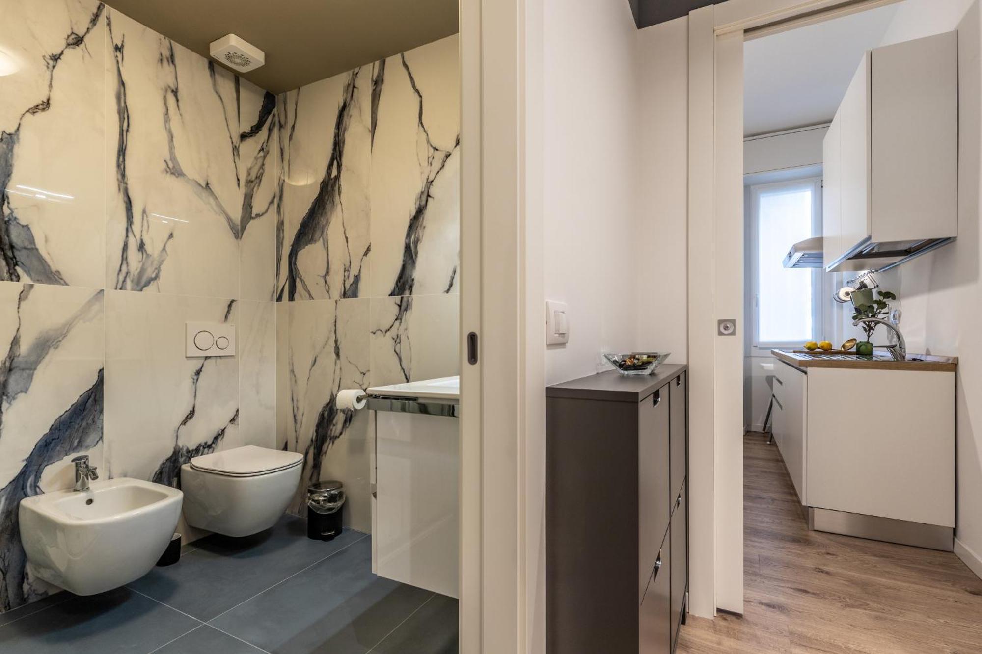Stayeasy Quadronno33 - 3 Bedrooms, 2 Baths - Duomo Walking Distance Milano Dış mekan fotoğraf